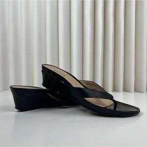 Kenneth Cole Reaction Black Wedge Sandals